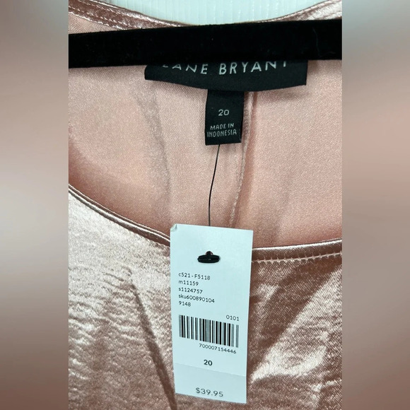 ☘️ NWT Lane Bryant Crew-Neck Satin Tank, Size 20, Pink - Picture 6 of 8